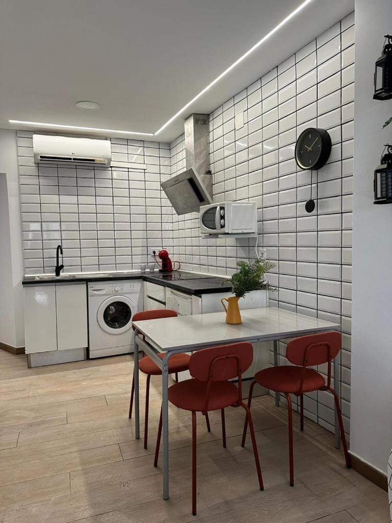 Apartamentos Palma Benidorm Quarto foto